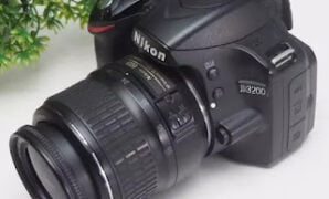 5+ Kelebihan dan Kekurangan Nikon D3200 DSLR, Cek Sebelum Beli!